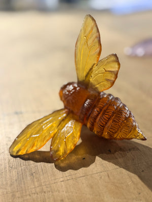 Luke Jacomb Studio - Bee (Wings Out - Kelp)