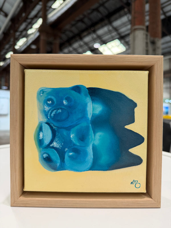 Leonie McIntosh - Blue gummy