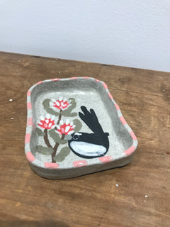 Hannah Goggs | The Moody Rabbit  - Willie Wagtail Trinket dish (item #22)