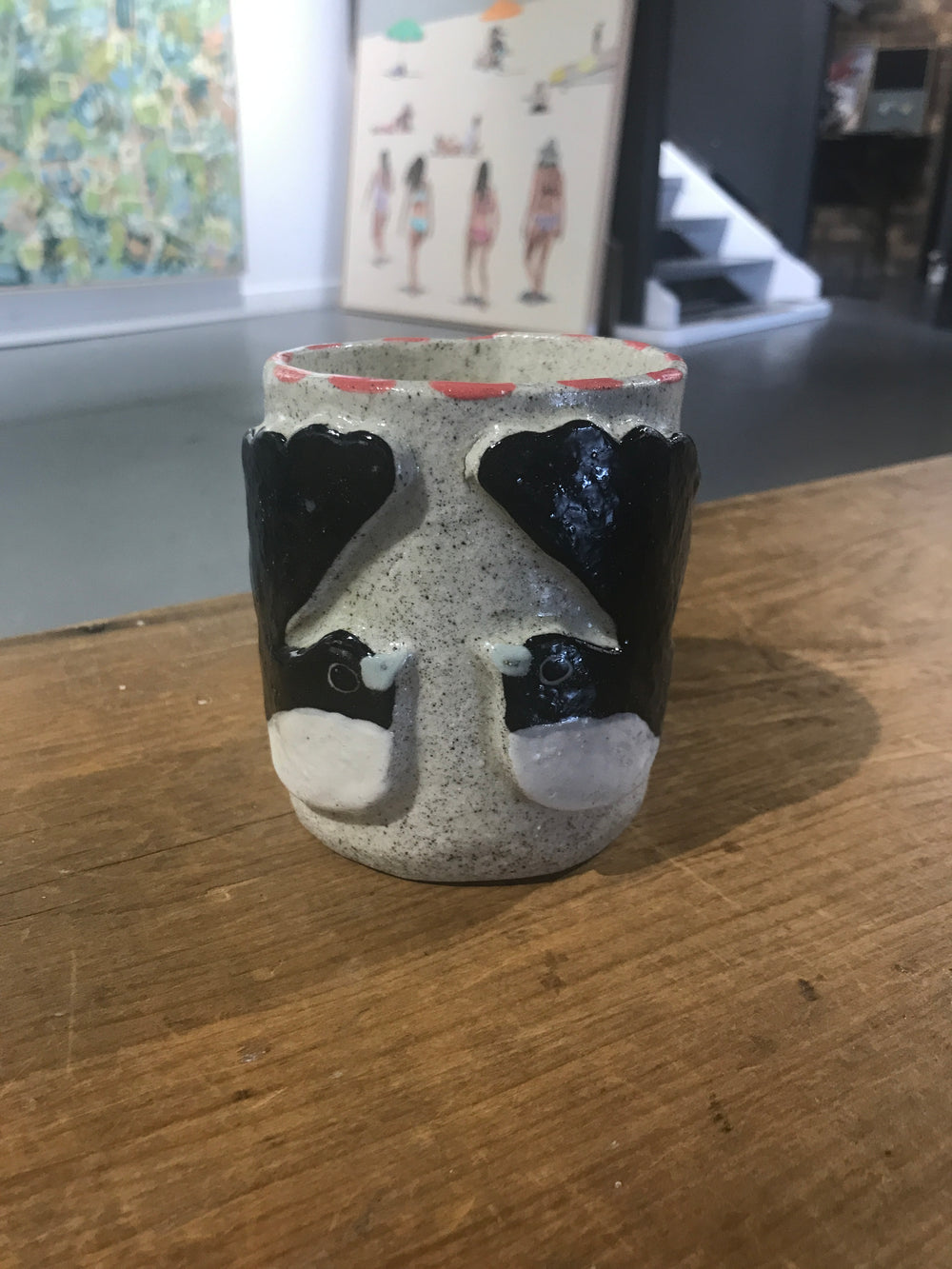 Hannah Goggs | The Moody Rabbit  - Grey Willie Wagtail Candle