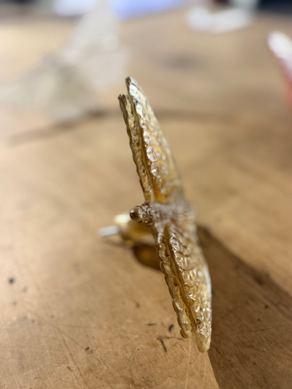 Luke Jacomb Studio - Moth (Wings down - Bronze)