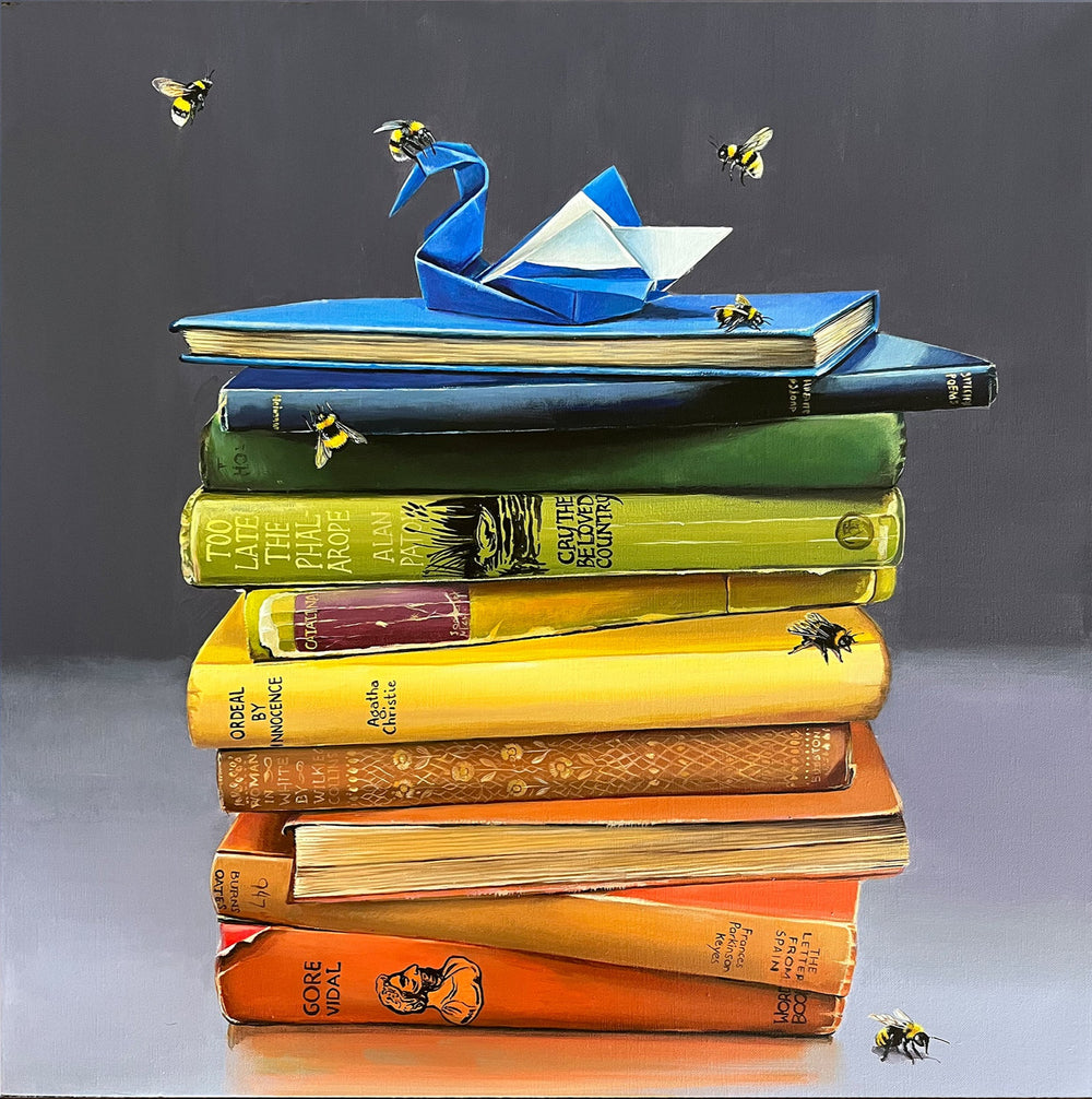 Madeleine Simson - Origami Swan Stack