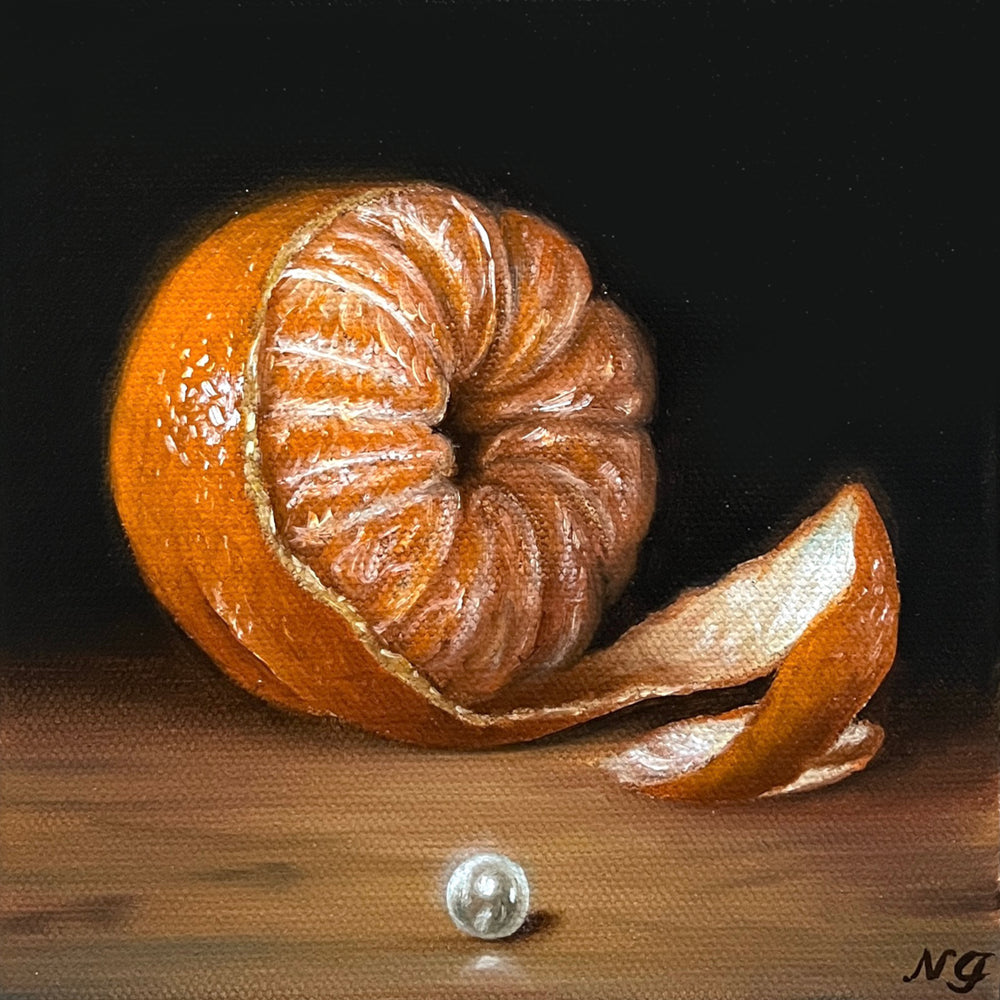 Natasha Junmanee - Peeled mandarin and pearl