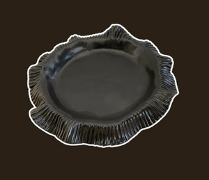 Thompson Lane - Medium Dish (black)