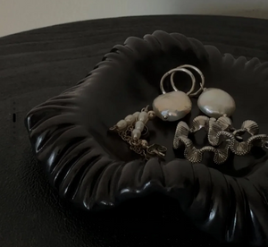 Thompson Lane - Small Dish (black)