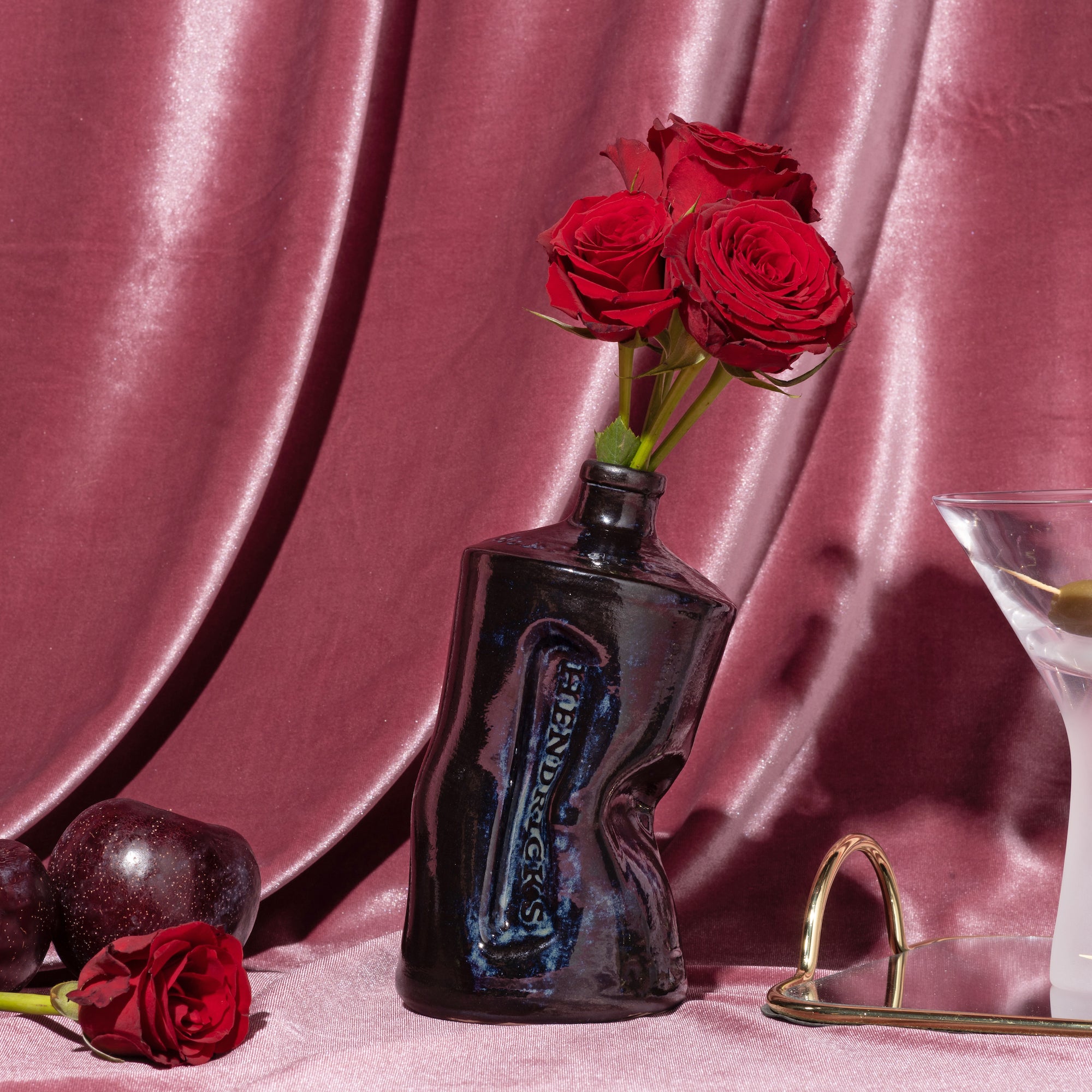 Austin Flowers - ginful (black)