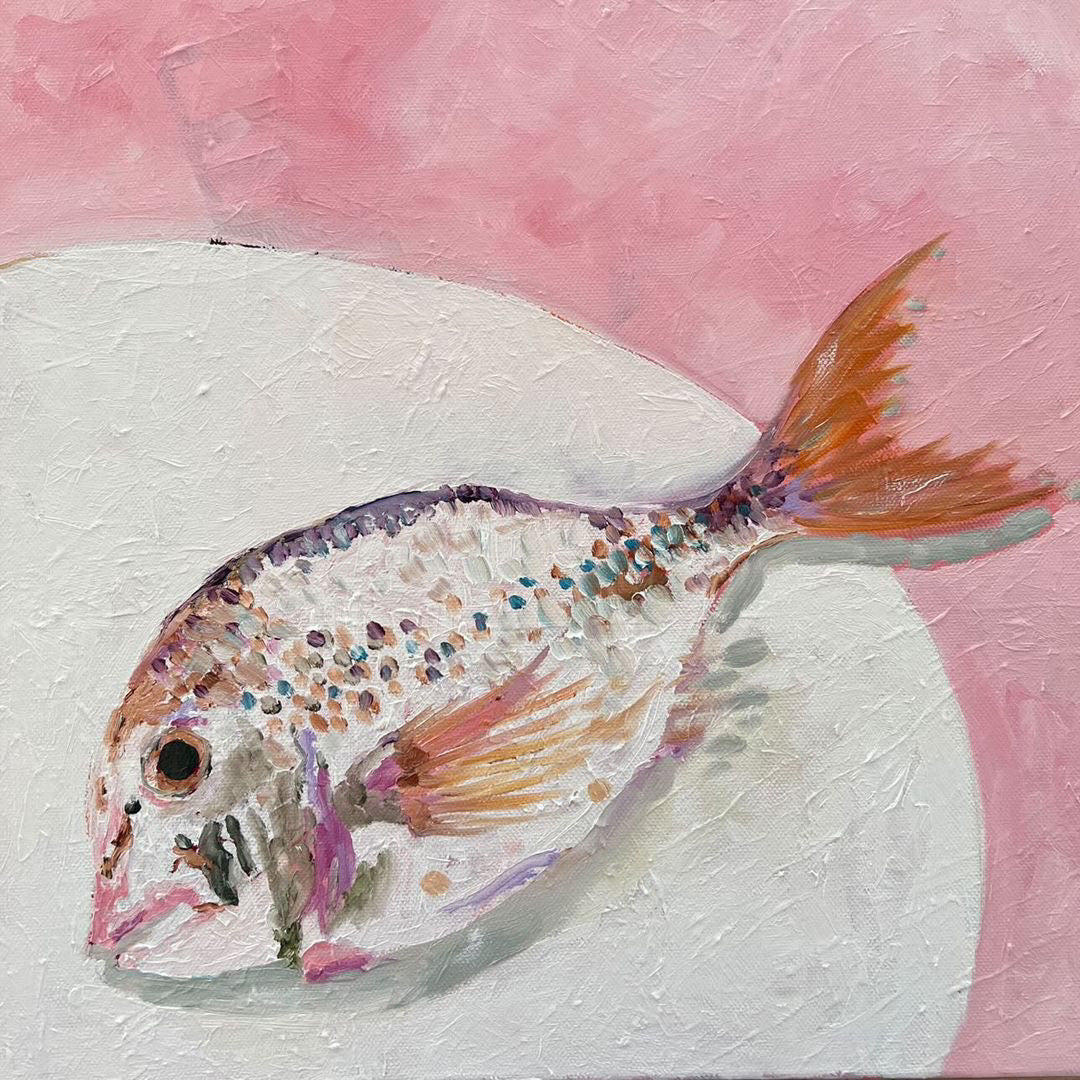 Alexandra Strong - Pinky fish