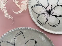Cas Thompson from Paxxy & Flora - Small Magnolia Plate
